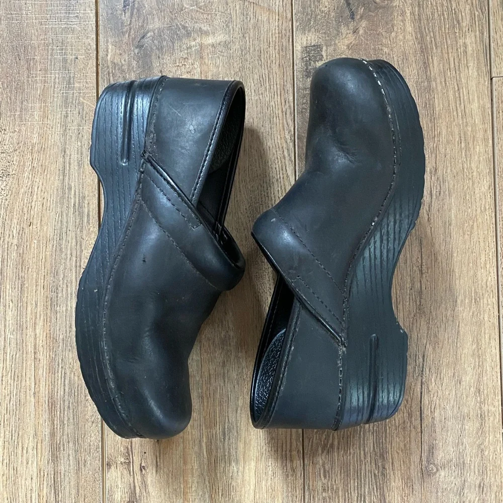 Dansko clogs - Picture 1 of 2